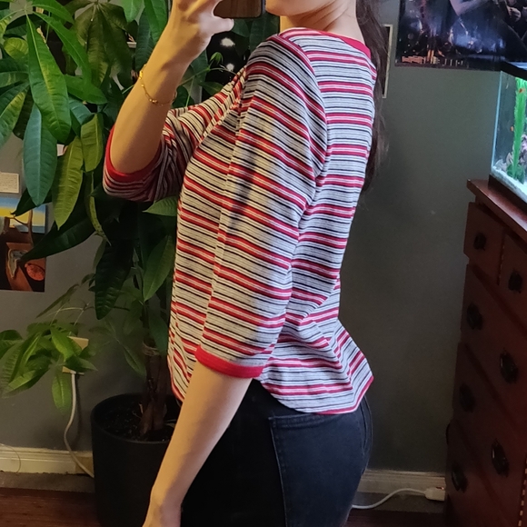 Slim red grey stripe crewneck sweater - Picture 6 of 9